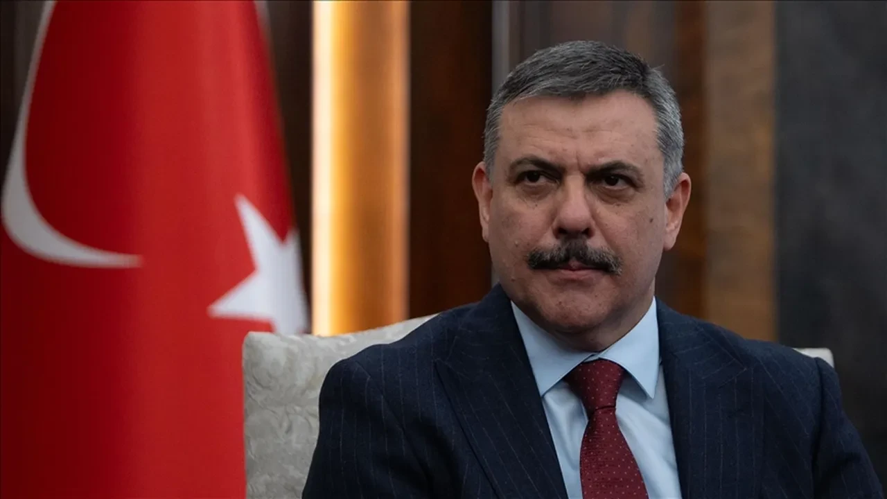 Siyasilerden Galatasaray'a peş peşe tebrik mesajı