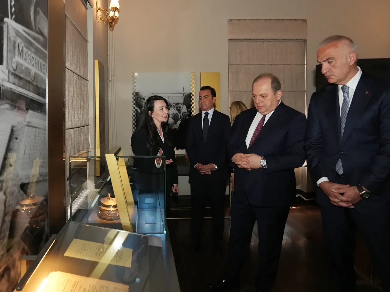 Bakan Ersoy, Yargıtay Başkanı Ömer Kerkez’i Cumhuriyet Müzesi’nde ağırladı  