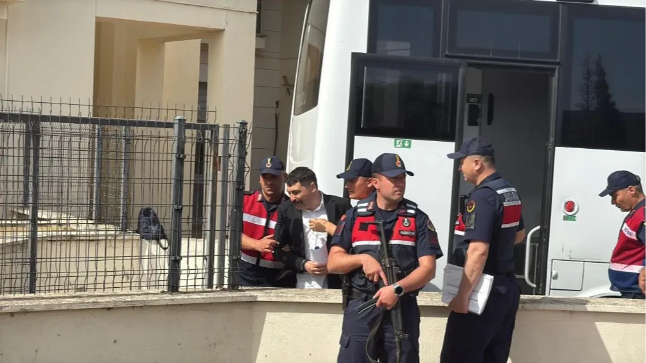 Bodrum Belediyesi’ndeki rüşvet operasyonunda karar çıktı: İki isme 5’er yıl hapis cezası