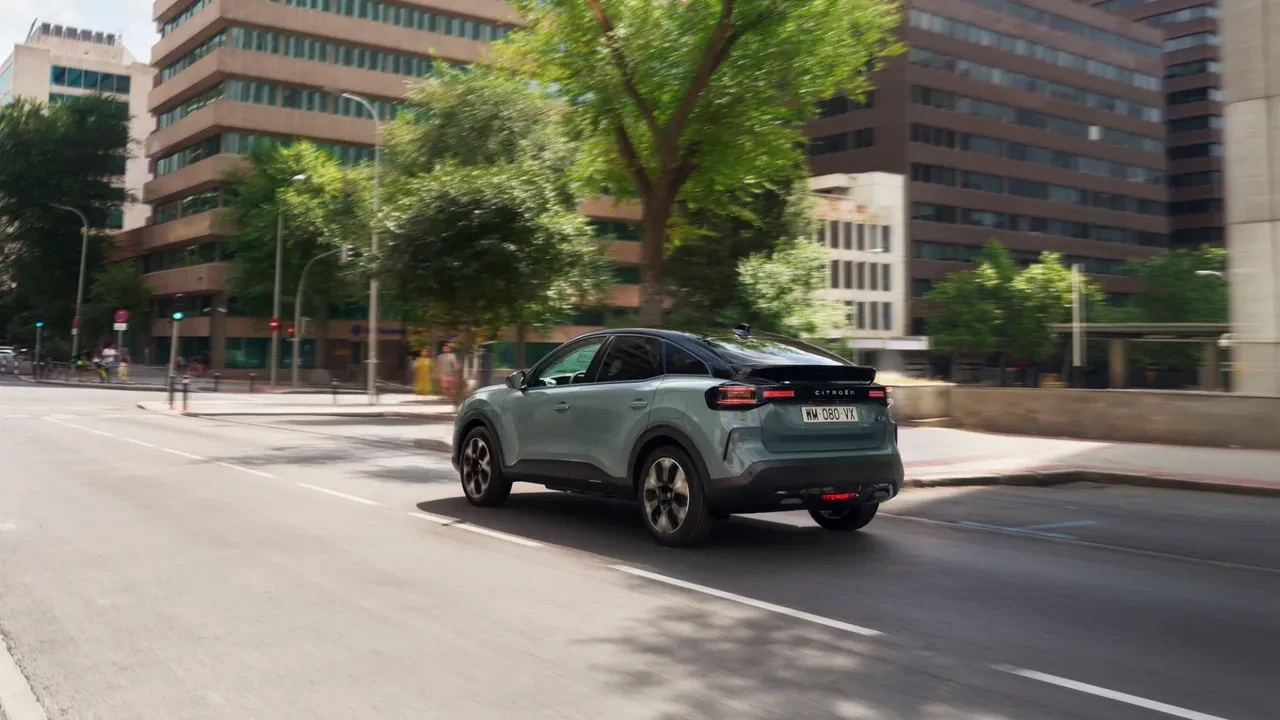 Citroen Mayıs 2026 fiyat listesi yayınlandı, otomobil alacakların aklı başından çıktı: 1,5 milyon TL’den ucuza elektrikli otomobil var