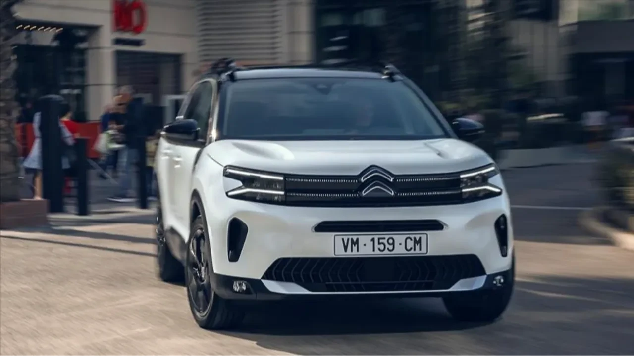 Citroen Mayıs 2026 fiyat listesi yayınlandı, otomobil alacakların aklı başından çıktı: 1,5 milyon TL’den ucuza elektrikli otomobil var