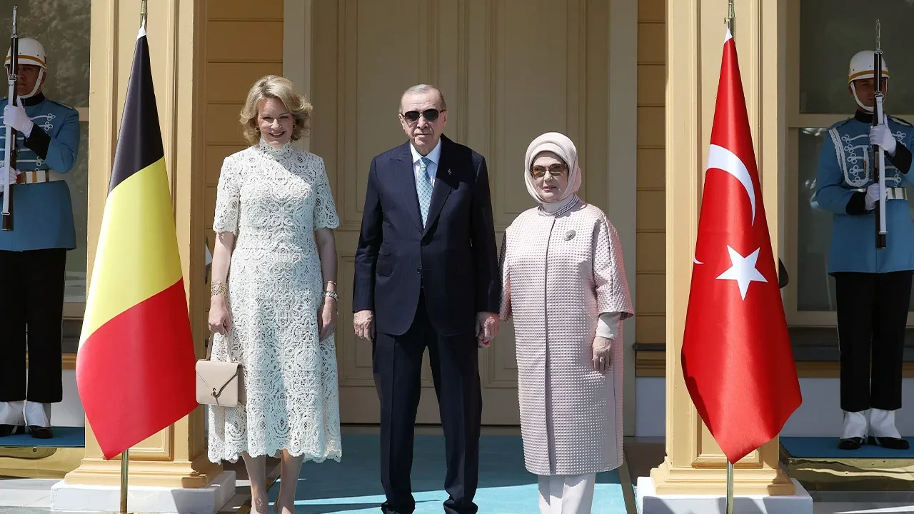 Cumhurbaşkanı Erdoğan, Belçika Kraliçesi Mathilde ile görüştü
