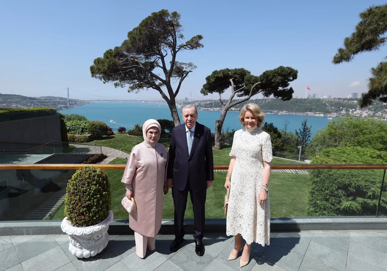 Cumhurbaşkanı Erdoğan, Belçika Kraliçesi Mathilde ile görüştü