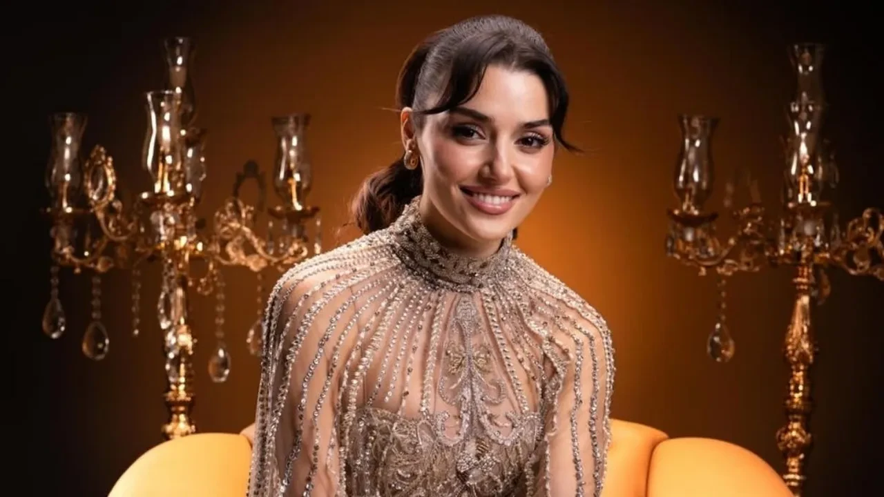 Hande Erçel Ayşe Barım’ı sildi! ID İletişim’i profilinden kaldırdı