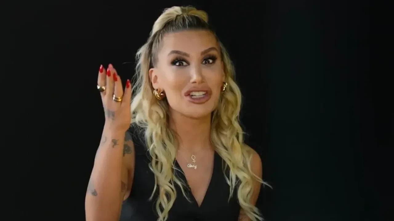 İrem Derici’nin param bitti açıklaması şoke etti! Eve sürekli kağıt geliyor