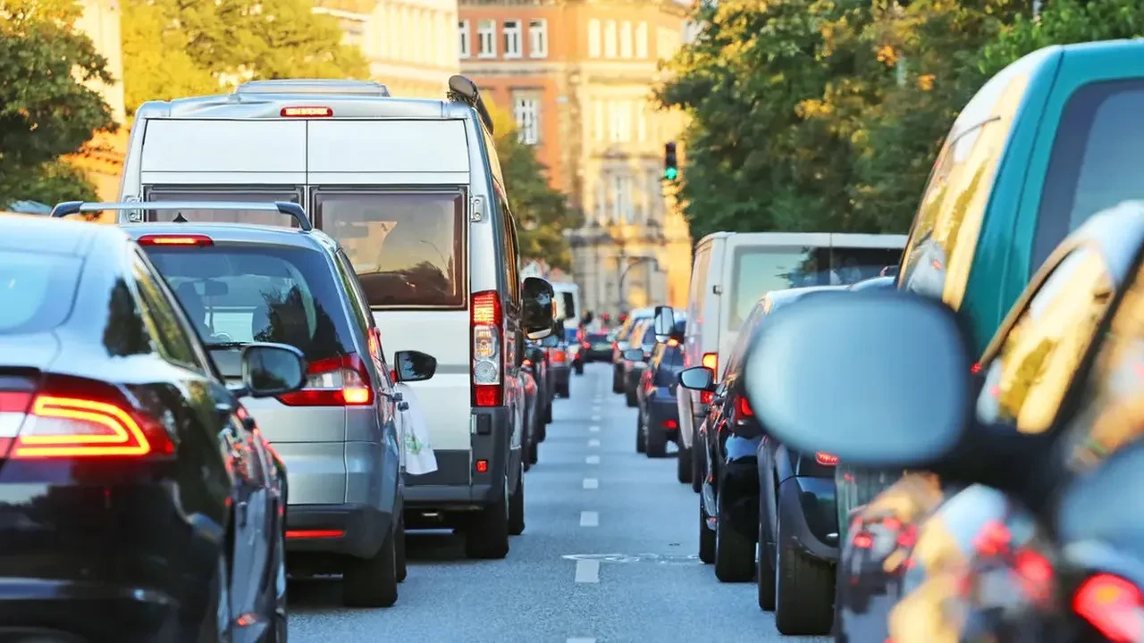 Trafik magandalarına yasal önlem! Yeni trafik düzenlemesinde kural ihlalleri azaldı