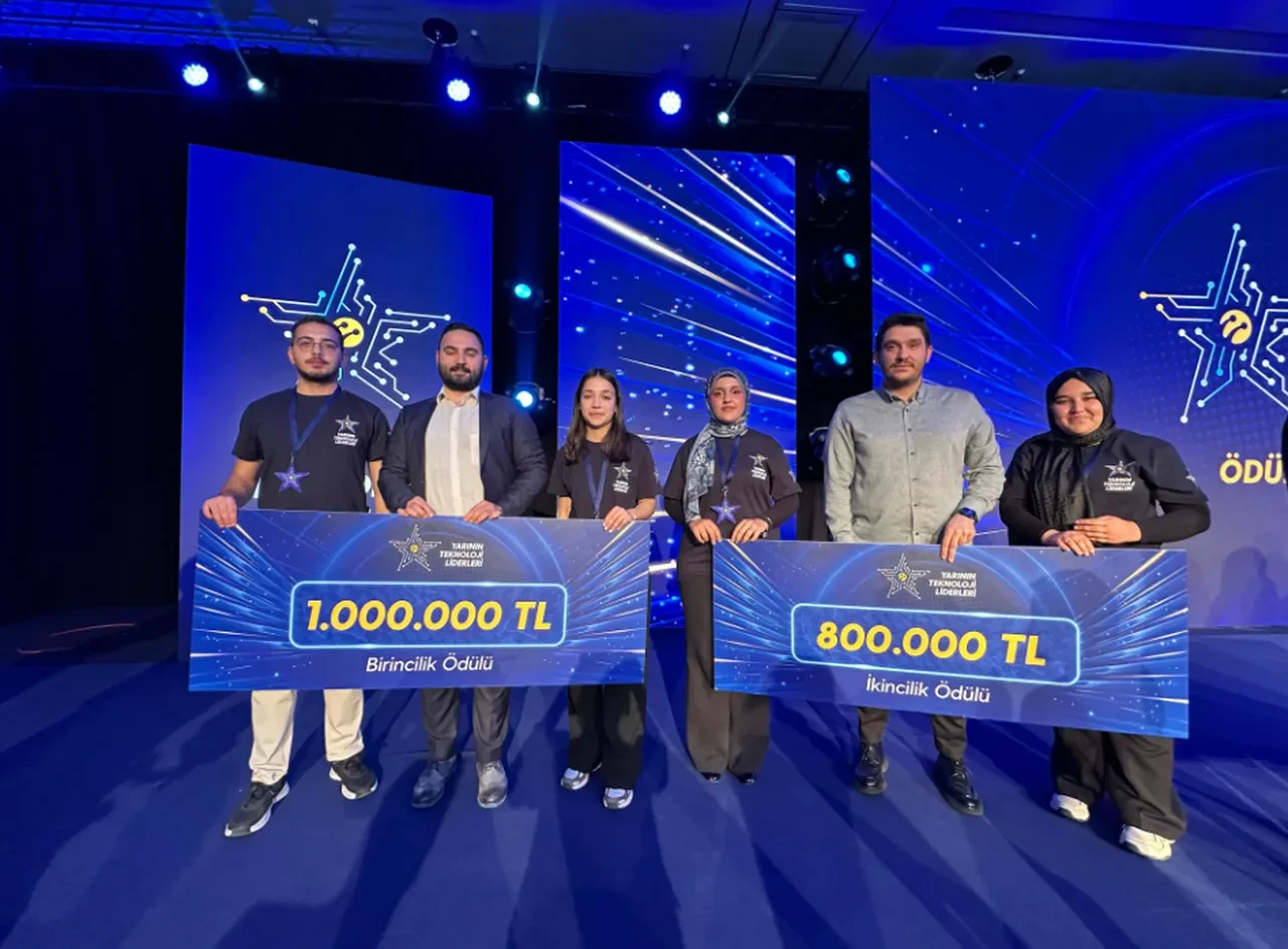 Turkcell’den genç mucitlere 3 milyon 300 bin TL’lik ödül!