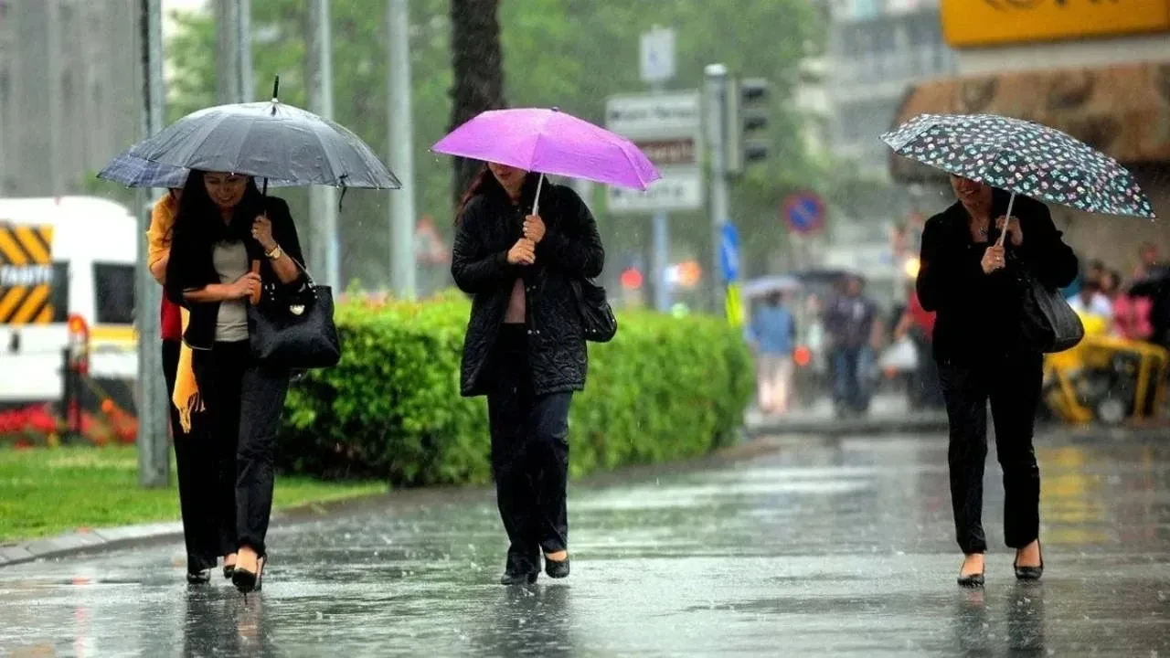 Yeni haftaya dikkat! Meteoroloji 39 ili uyardı: Gök gürültülü sağanak geliyor