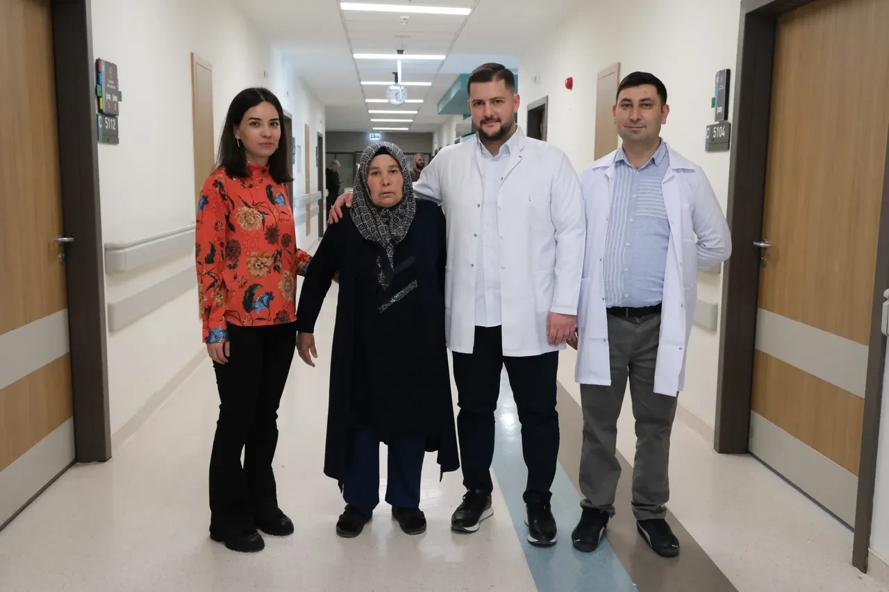 Yıllarca ağrılarından uyuyamıyordu: "Ağrı pili" derdine şifa oldu