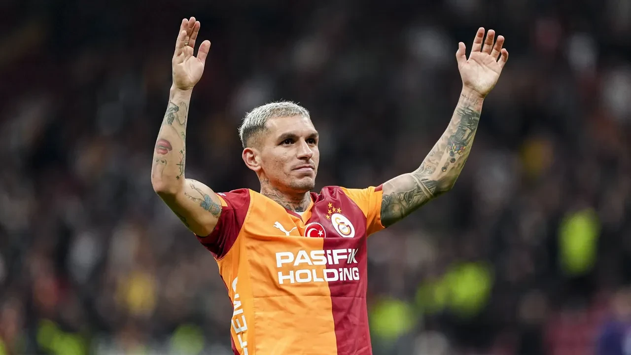 Beyoğlu'nda çirkin olay! Galatasaray'ın yıldızı Torreira yumruklu saldırıya uğradı