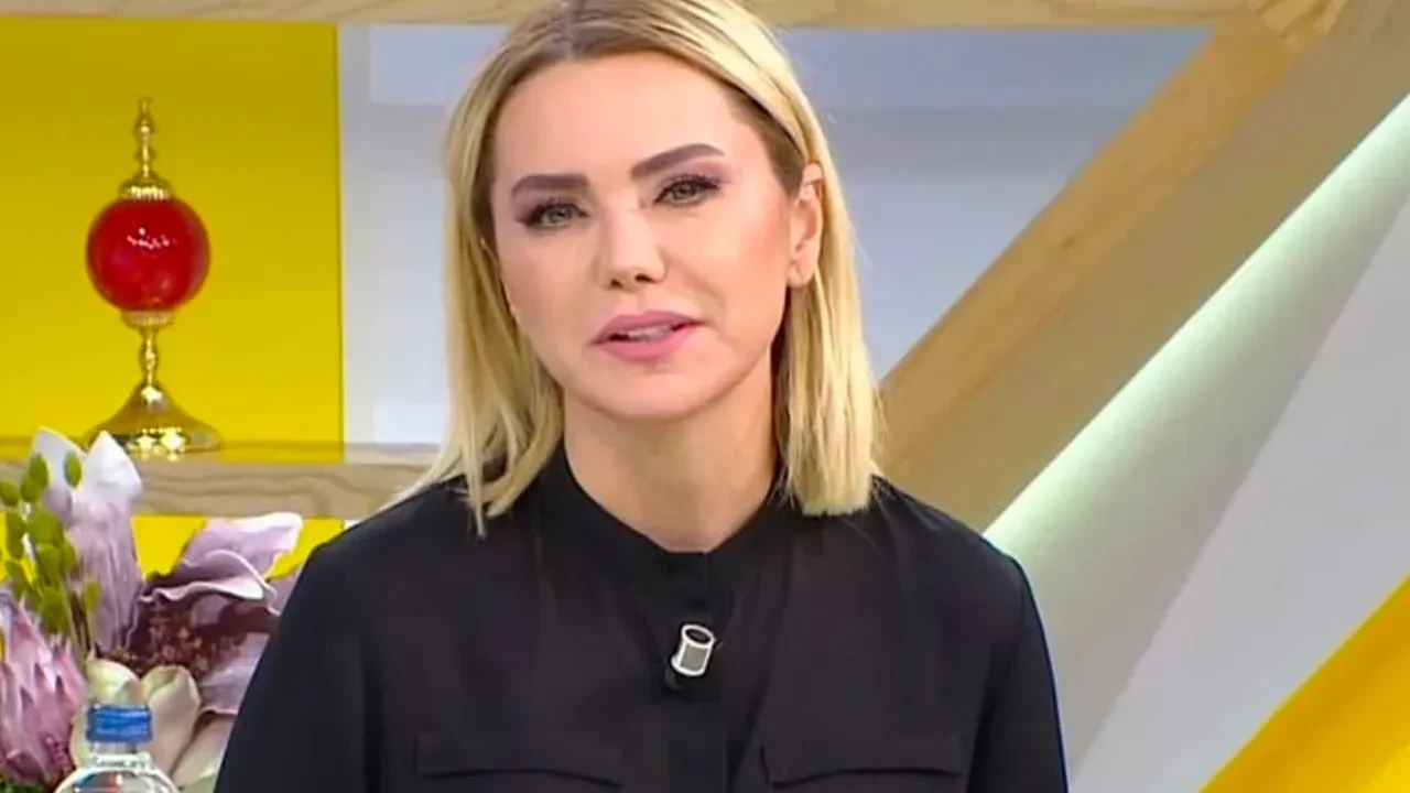  Ece Erken, Serenay Sarıkaya ve Hande Erçel arasındaki soğuk savaşı açıkladı! Bomba iddialar