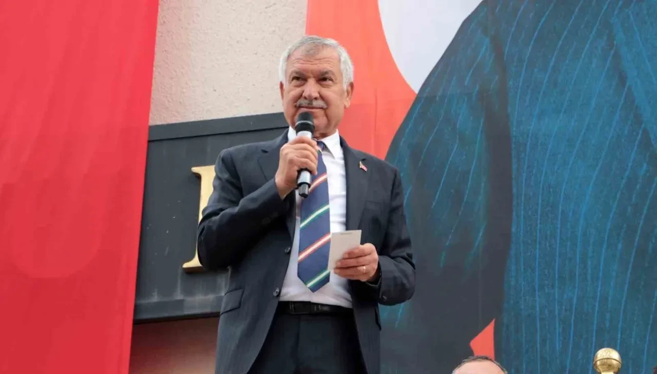 Gazeteci Rıfat Söylemez’den Zeydan Karalar hakkında çarpıcı iddia: Araç bakımına 4 ayda 1 milyar lira harcanmış