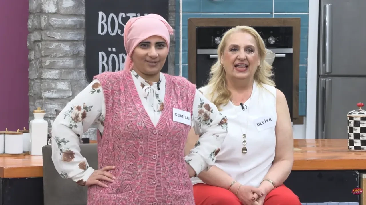 Gelinim Mutfakta Cemile'nin ev sahibi yayına bağlandı, iddiaları ağızları açık bıraktı! Cemile lavaboda tavuk mu kesti?
