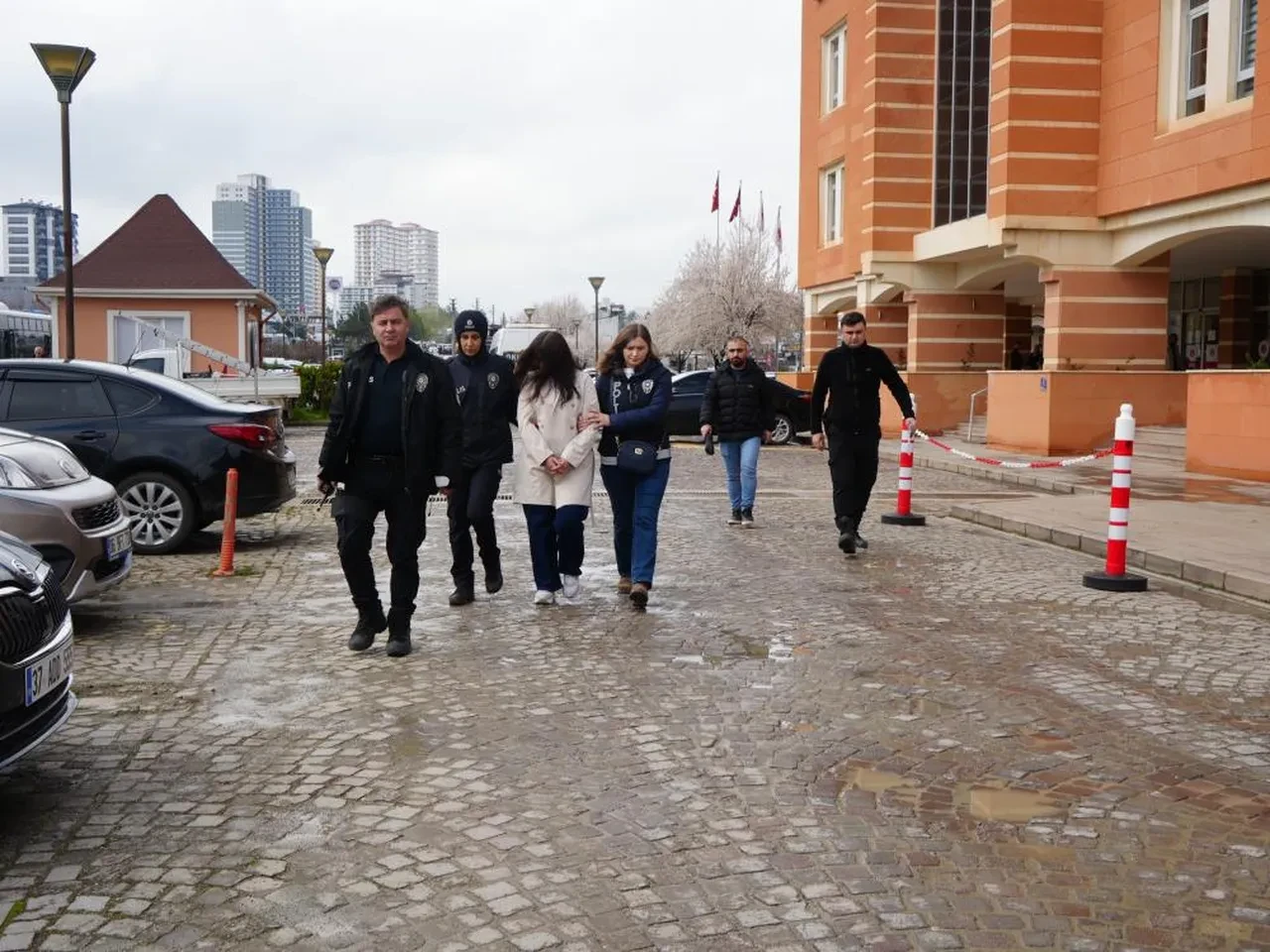 Kastamonu'da vicdanları yaralayan olayda karar: Bebeğini çöpe bırakan kadının cezası belli oldu