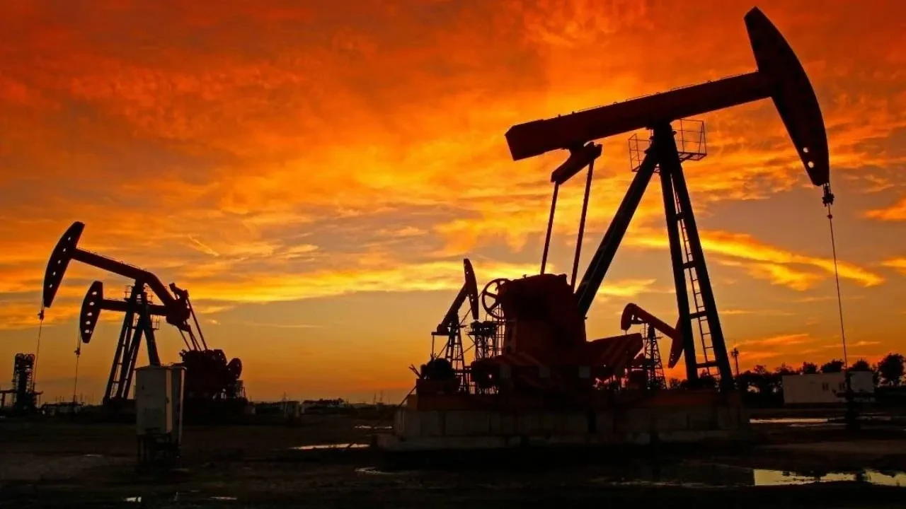 Petrol için peş peşe korkutan açıklama