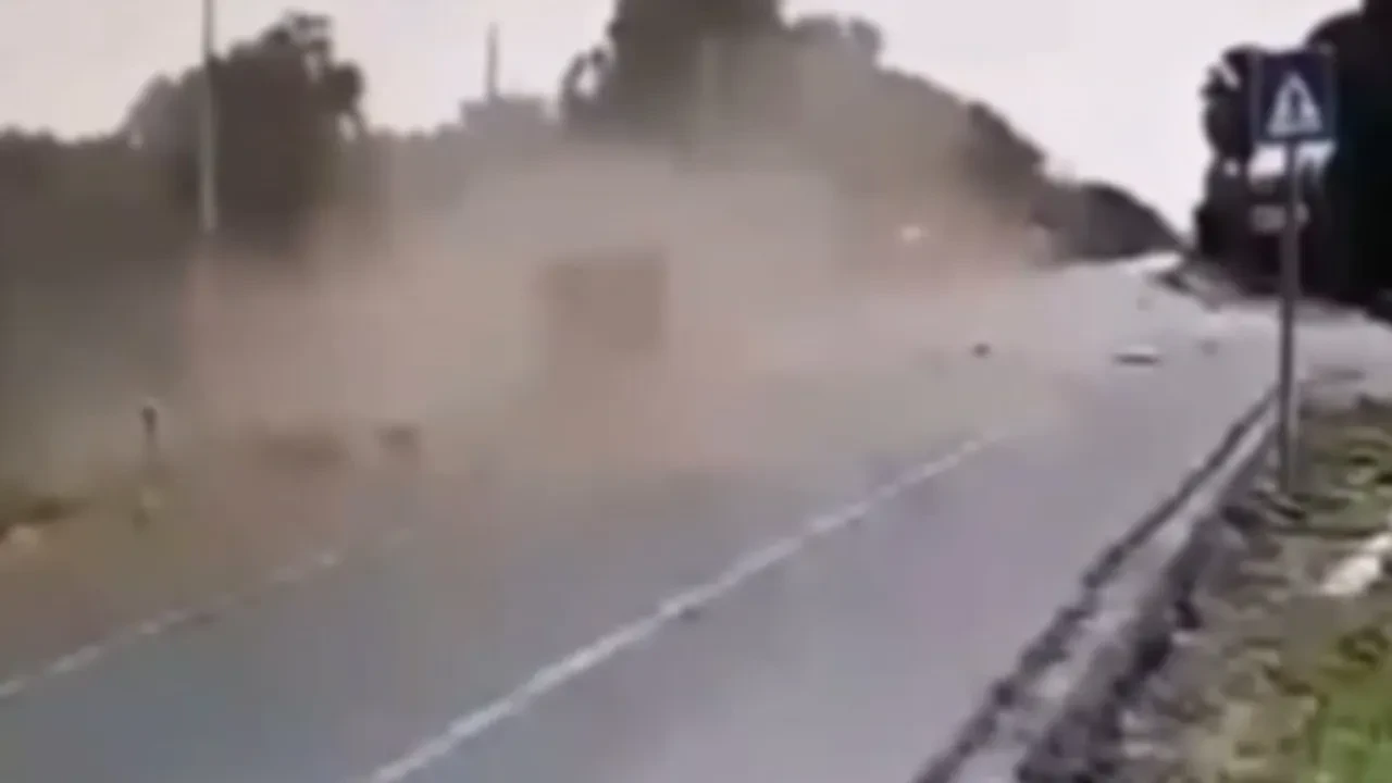Aydın'da korkunç kaza! Her yer toz duman oldu: O anlar kamerada