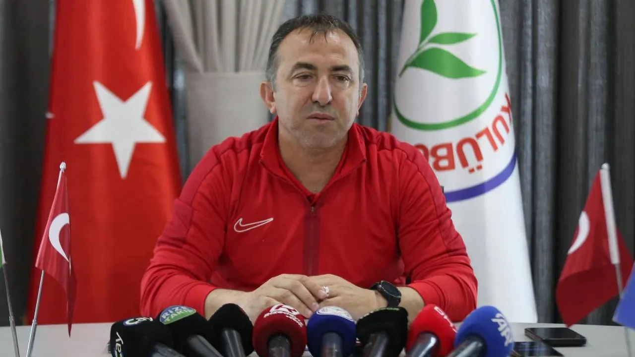 Çaykur Rizespor'da Recep Uçar, Beşiktaş'ı gözüne kestirdi! "Bizim için çok önemli"
