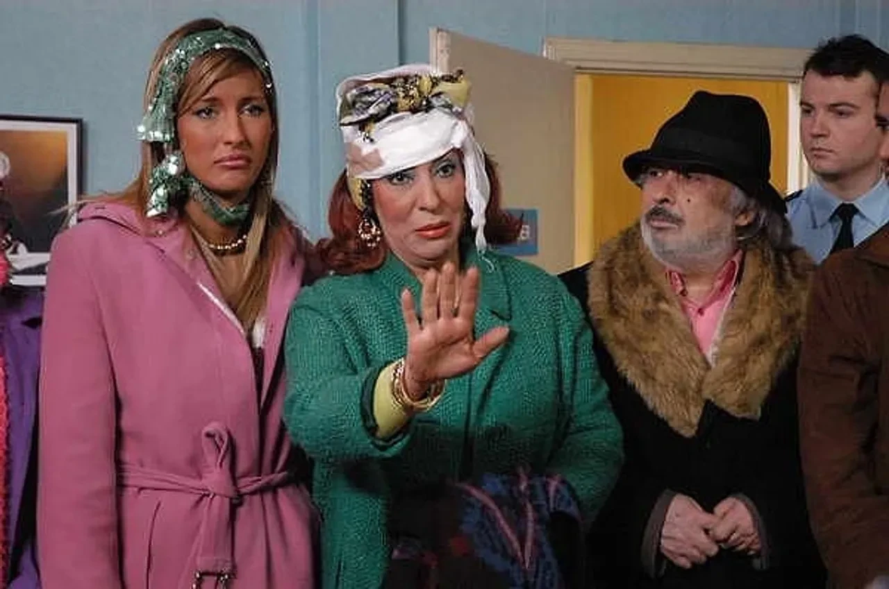 Cennet Mahallesi neden bitti? Yıllarca merak edilen soruyu dizisinin Menekşe'si Şeyla Halis açıkladı
