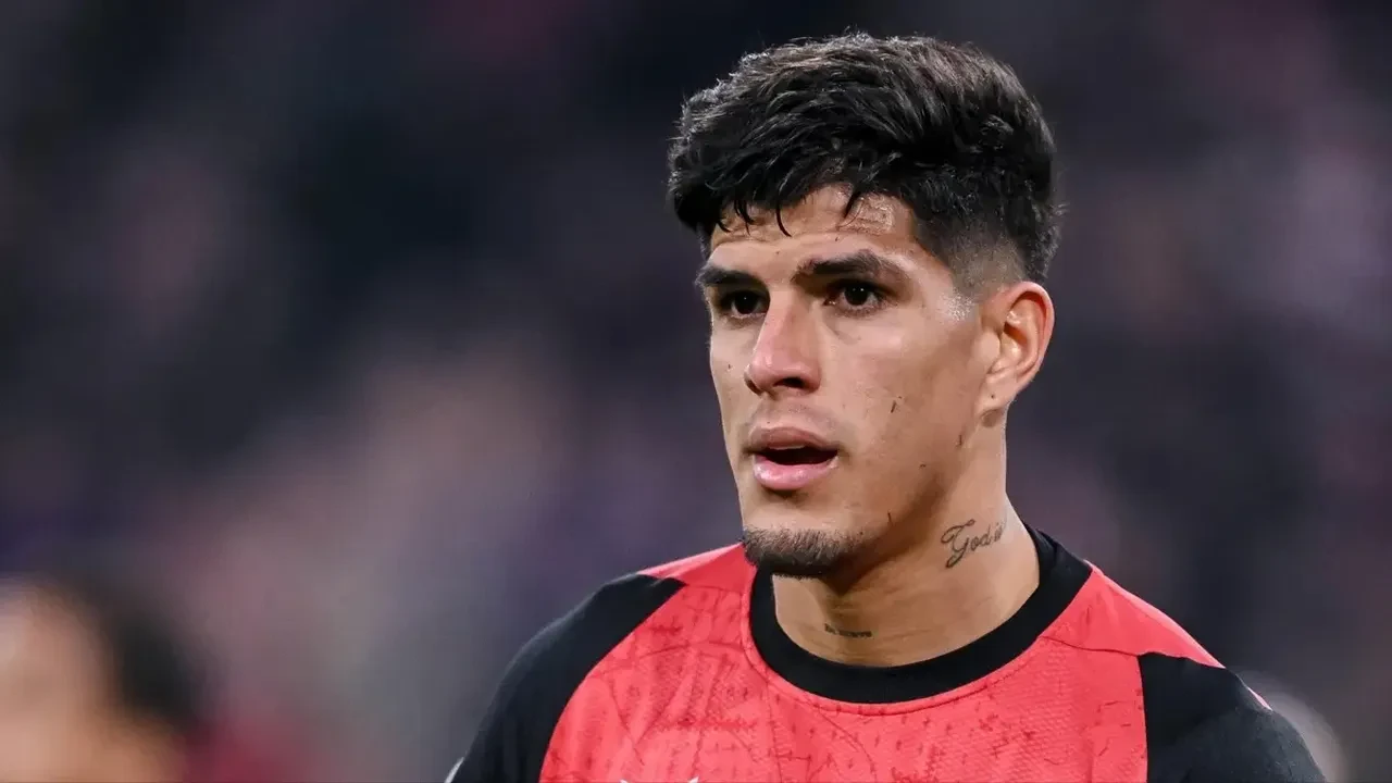 Galatasaray'dan savunmaya dünya yıldızı: Herkes Van Dijk derken rota Londra’ya kırıldı! 50 milyonluk teklifi duyurdular