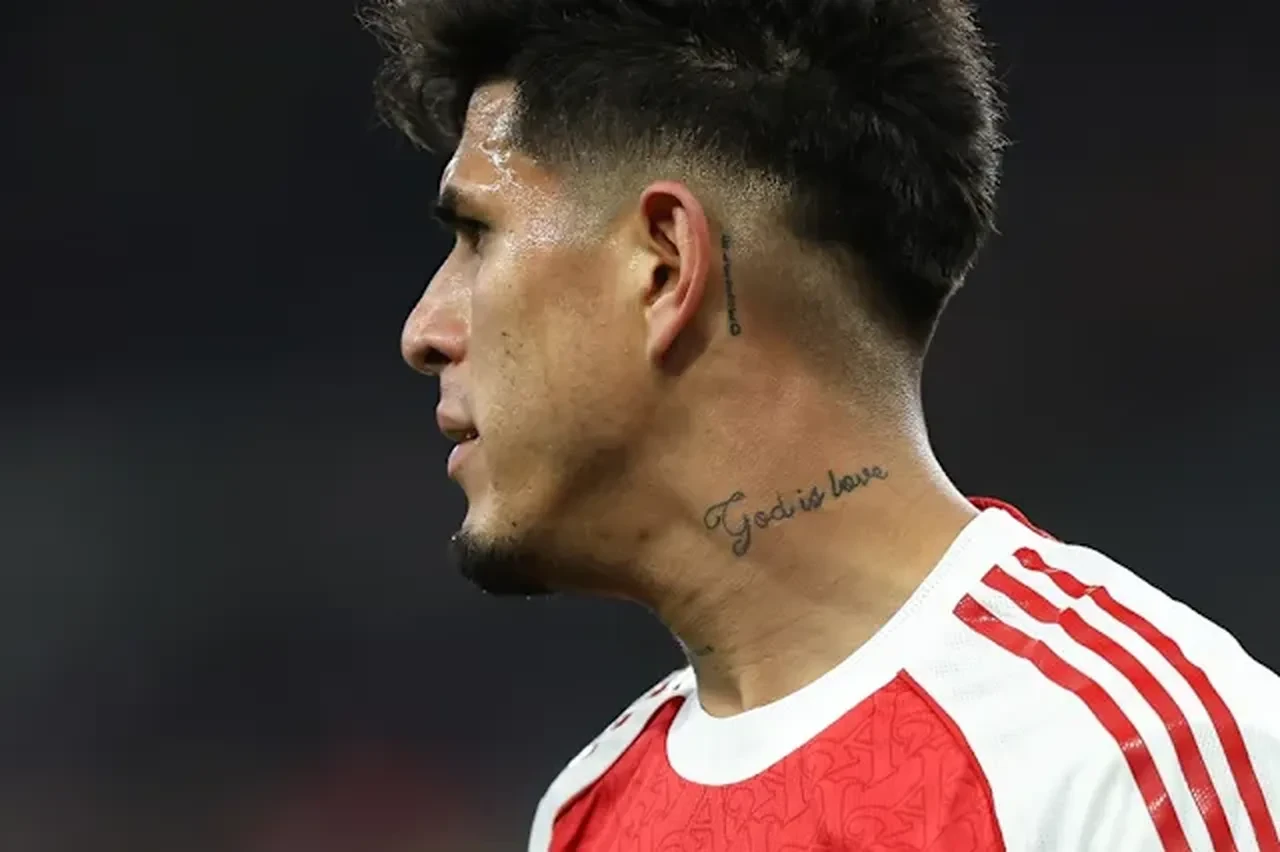 Galatasaray'dan savunmaya dünya yıldızı: Herkes Van Dijk derken rota Londra’ya kırıldı! 50 milyonluk teklifi duyurdular