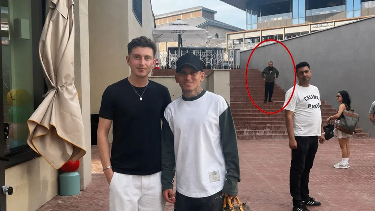 Lucas Torreira'ya yumruklu saldırıdan saniyeler öncesi! Çekilen fotoğrafta dikkat çeken detay