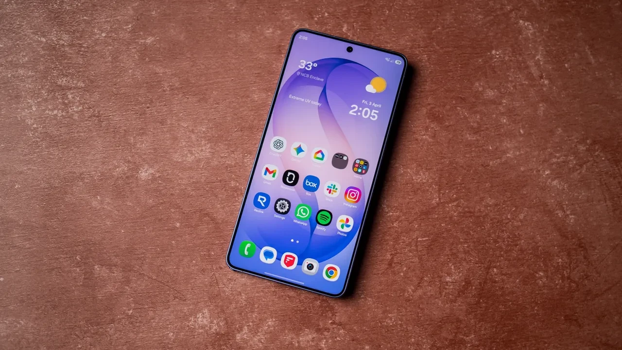 One UI 9 Beta (Android 17) güncellemesi indirmeye açıldı