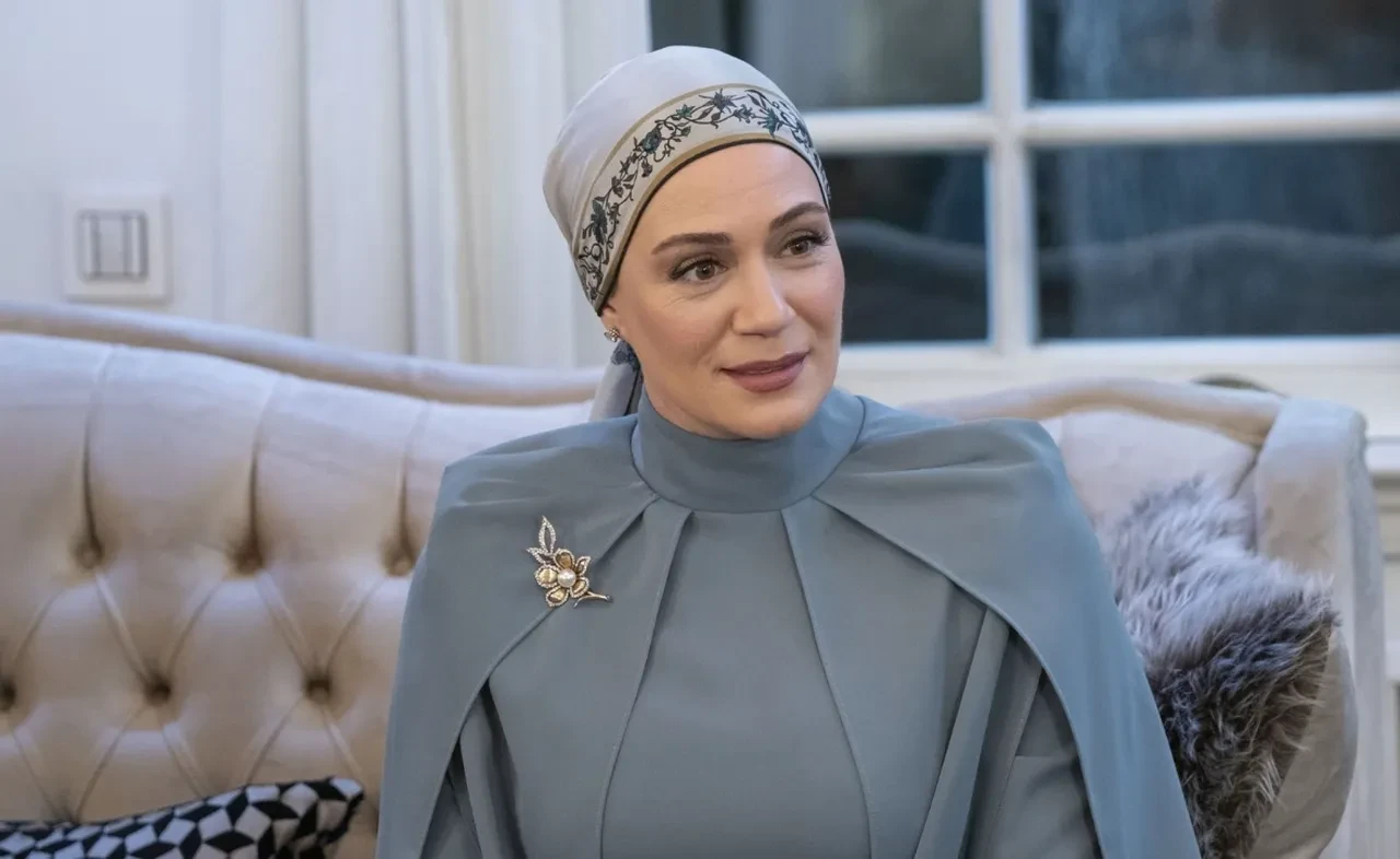 Sezon finali öncesi Kızılcık Şerbeti'nde şaşırtan ayrılık! İki oyuncu birden diziye veda ediyor