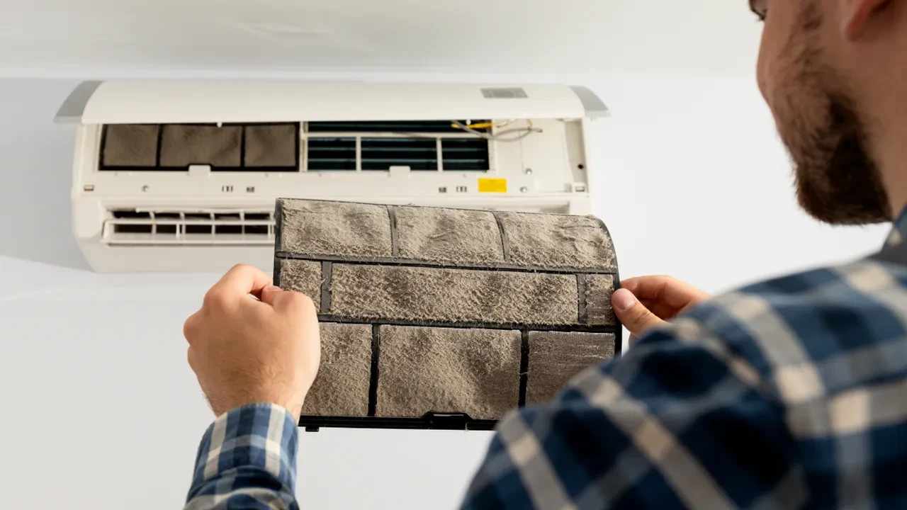 Sıcaklıklar artıyor, klimaları açmadan önce temizleyin! Evde klima nasıl temizlenir?  