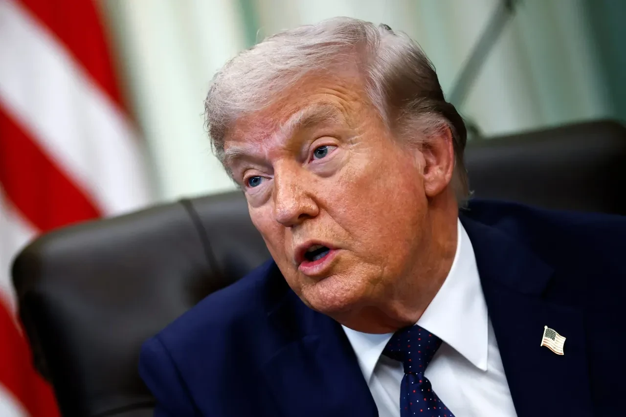 Trump markalı telefon projesinde fiyasko: Müşterilerden 100 dolar toplayıp sözleşmeyi sessiz sedasız değiştirdiler
