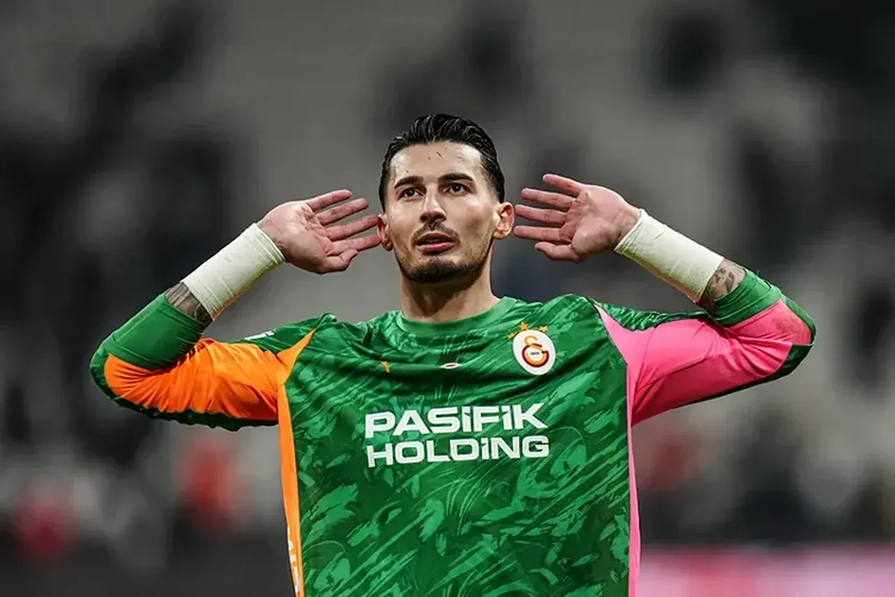Yönetim Uğurcan Çakır için harekete geçti! Milli kaleciye Barış Alper Yılmaz tarifesi uygulanacak