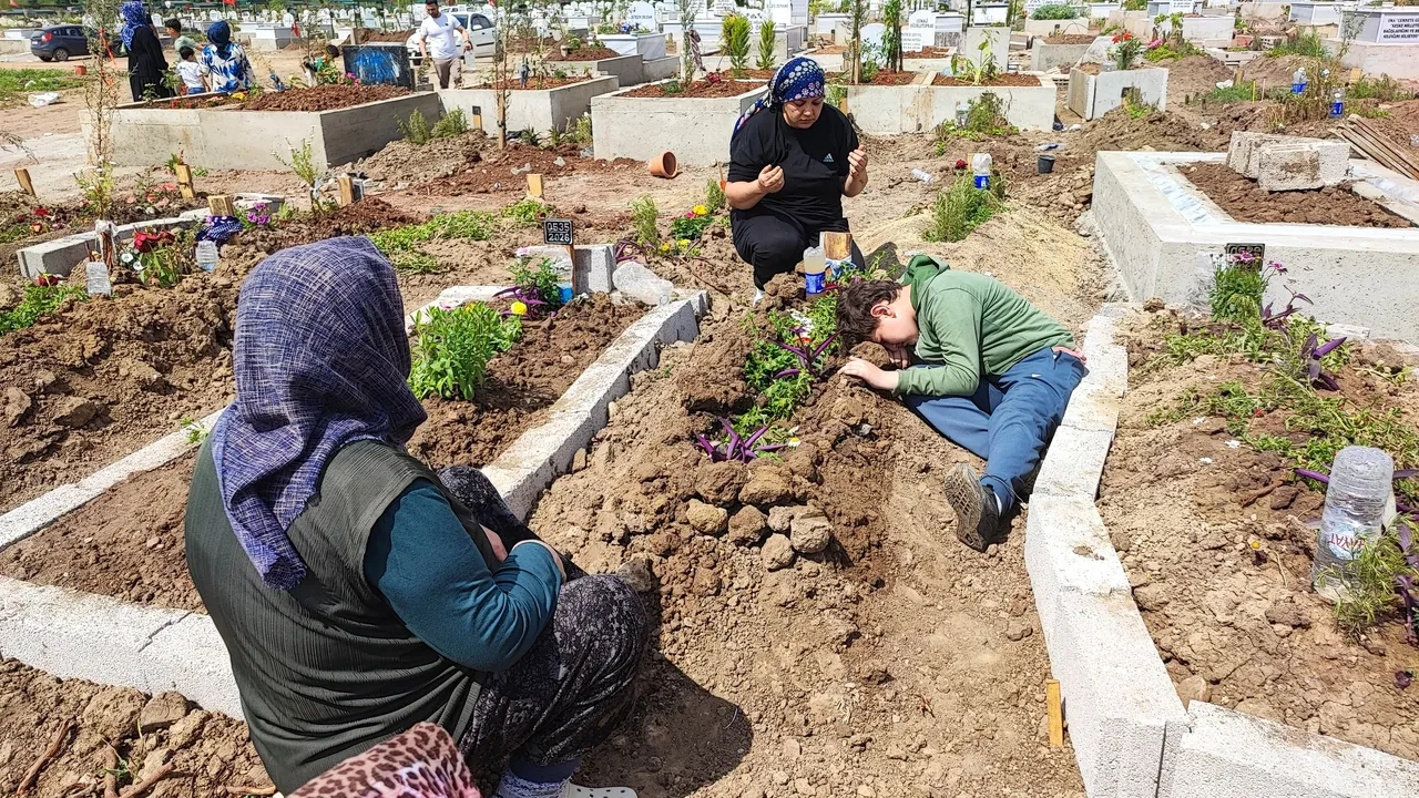 Adana'da akılalmaz olay! Ambulansın anahtarı kayboldu, hasta olay yerinde öldü