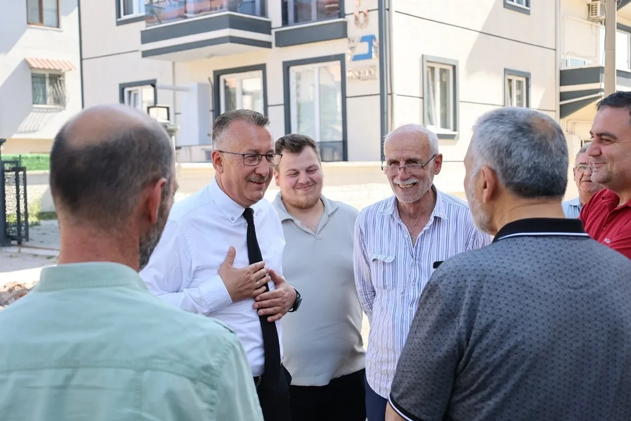 Adapazarı Belediye Başkanı Mutlu Işıksu'nun şantaj davası başladı! 'Yasak aşk' iddiasını ortaya atan genç kızın sözleri duruşmaya damga vurdu