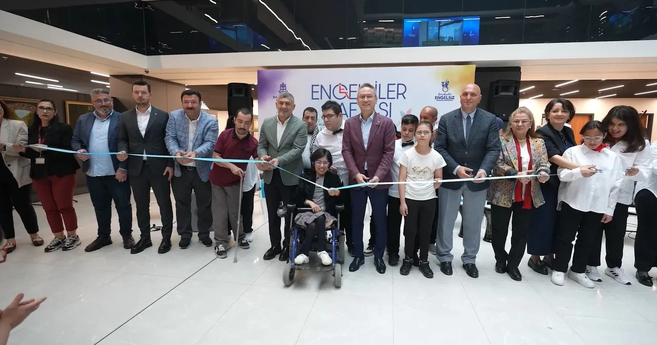 Başakşehir Belediye Başkanı Yasin Kartoğlu Engelliler Haftası etkinliğinde konuştu: Bizim çocuklarımız isterse her şeyi başarabilir