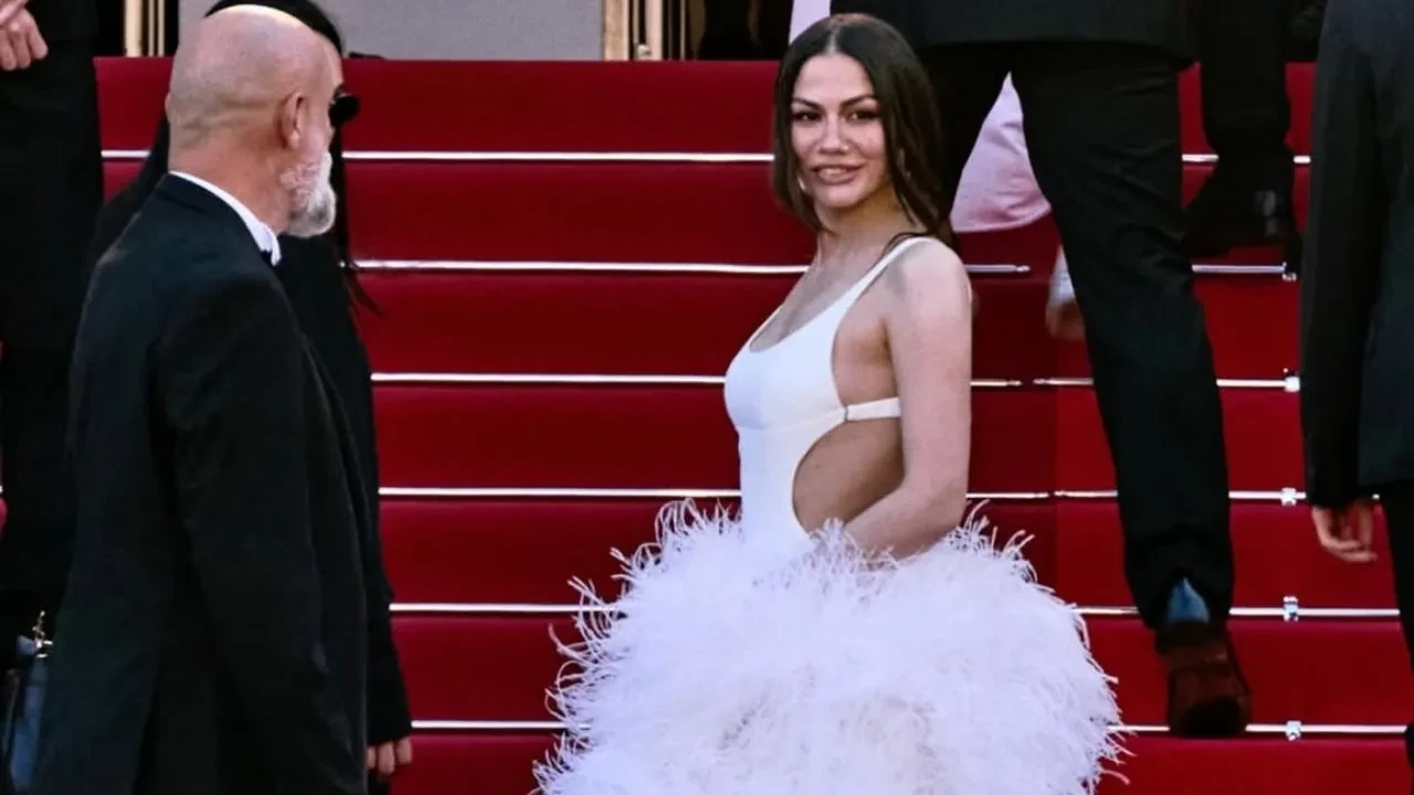 Cannes Film Festivali’ne hangi Türk oyuncular katıldı? Cannes Film Festivali’nde kim ne giydi?