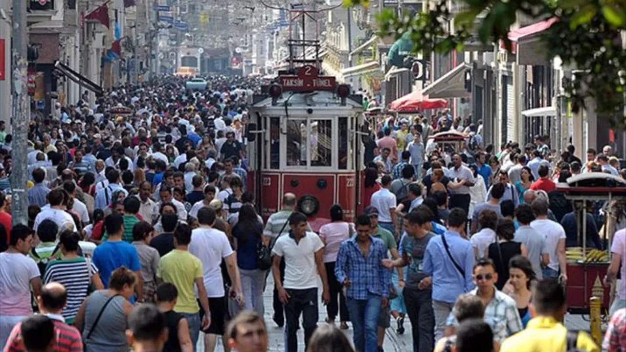 Cevdet Yılmaz açıkladı: Türkiye 25 yılda 10 yıl yaşlandı