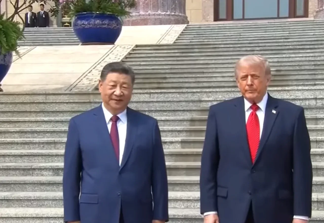 Çin'de tarihi zirve: Donald Trump-Şi Cinping görüşmesi başladı