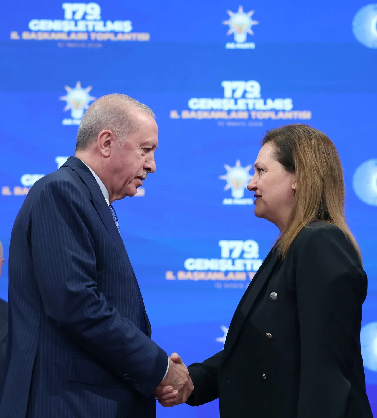 Cumhurbaşkanı Erdoğan'dan Burcu Köksal'a tam destek: Tehditlere aldırma