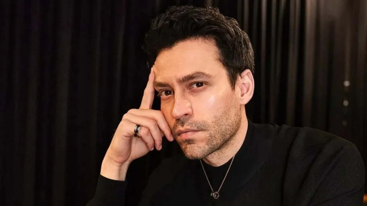Ekin Koç ve Feyyaz Şerifoğlu aynı projede! Muhtemel Aşk dizisiyle ekrana dönüyorlar