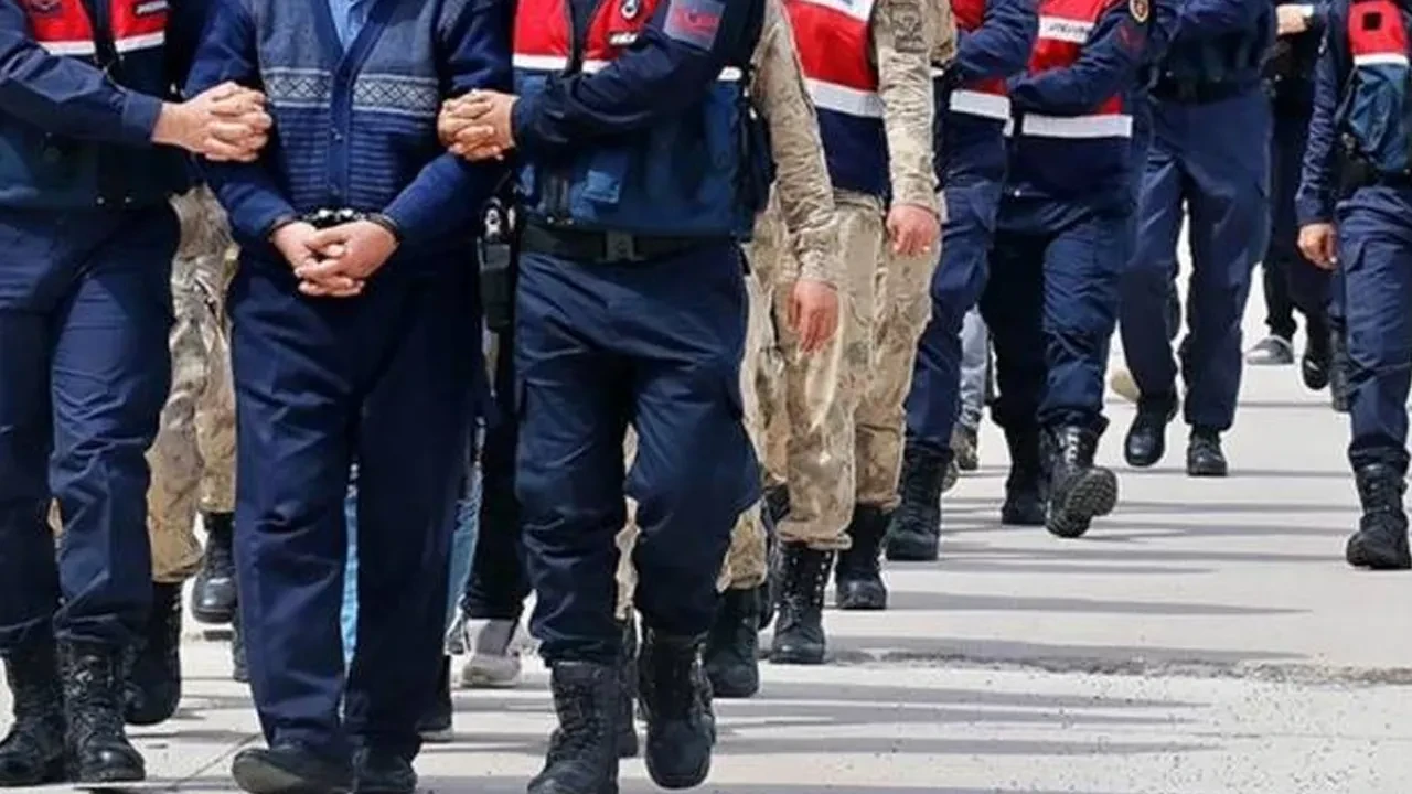 Eskişehir Tepebaşı Belediyesine operasyon! Çok sayıda gözaltı var