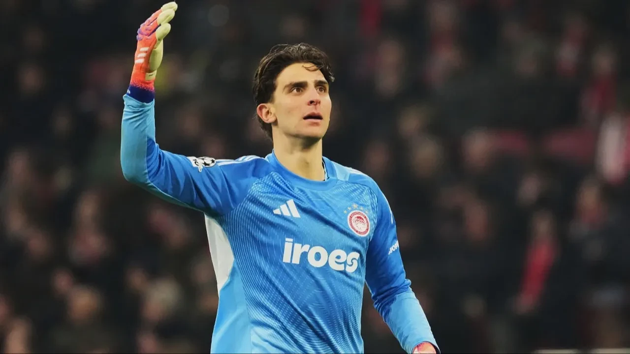 Fenerbahçe'de kale için rota komşu'ya kırıldı: Ederson gidiyor, Yunan yıldız geliyor!