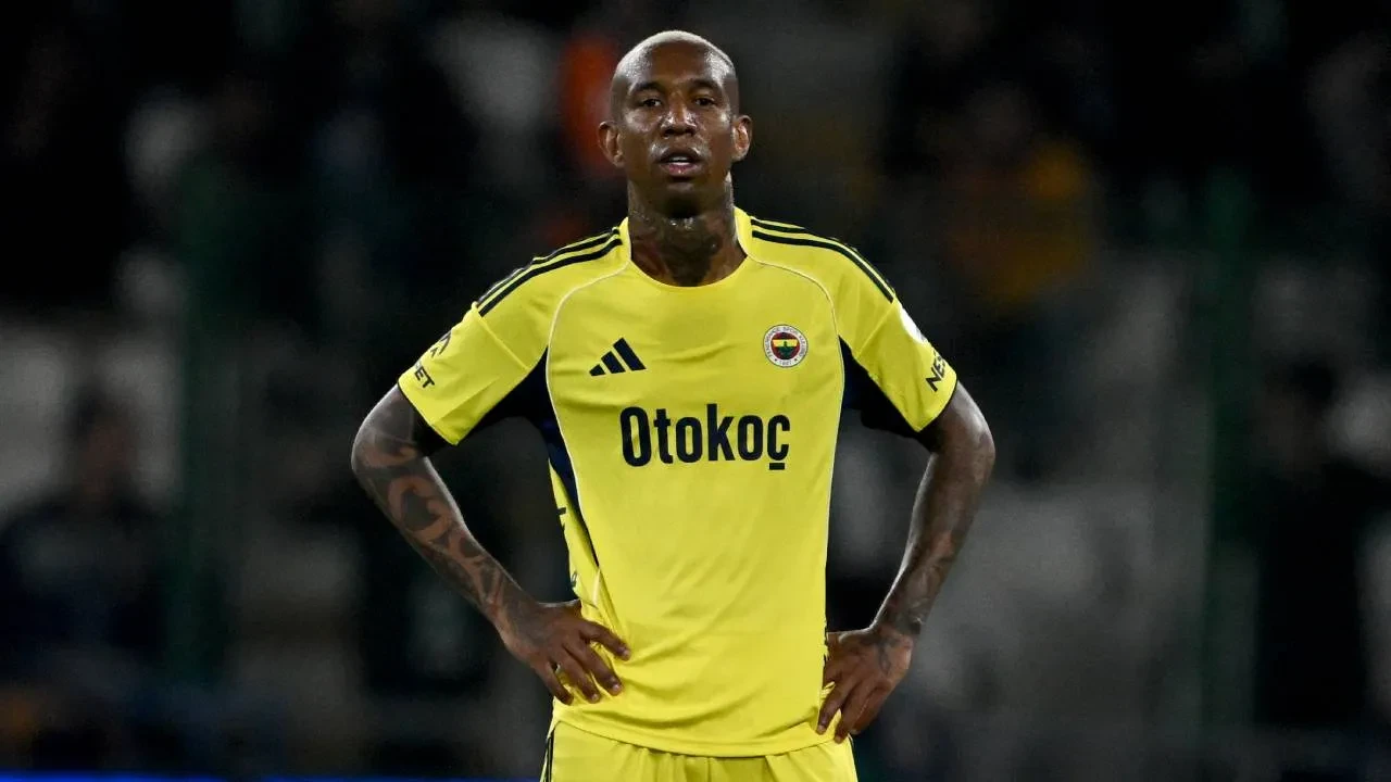 Fenerbahçe'de Talisca şoku! Ülkesi Brezilya'ya gitti