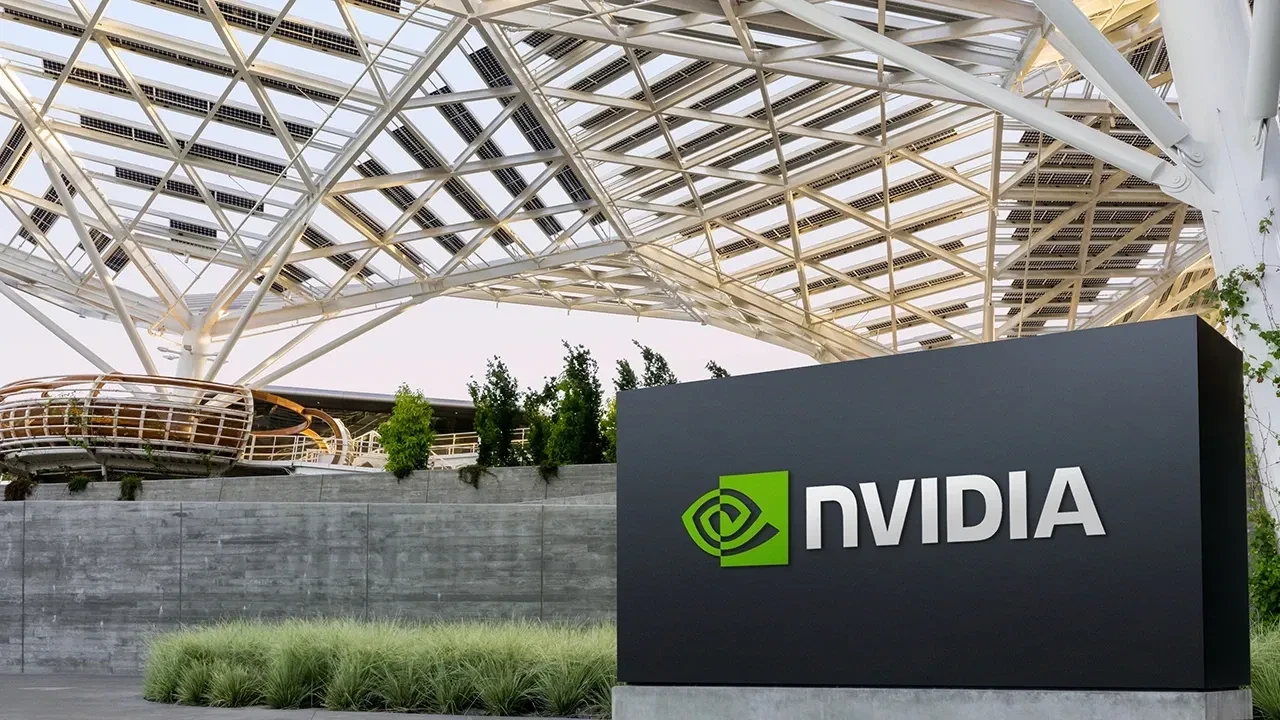Nvidia 5.5 trilyon dolara koştu: Huang’ın Çin ziyareti hisseleri uçurdu