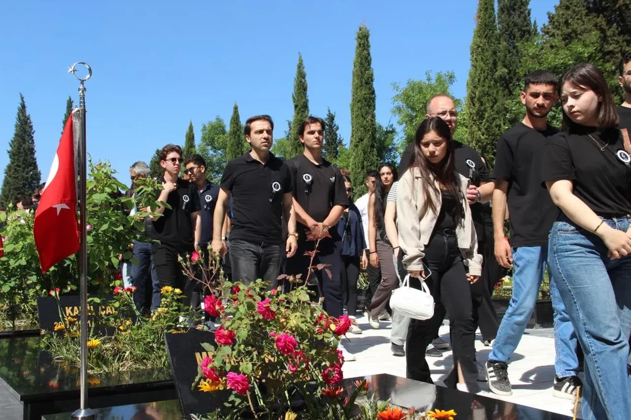 Soma'da 301 madenci facianın 12. yıl dönümünde dualarla anıldı