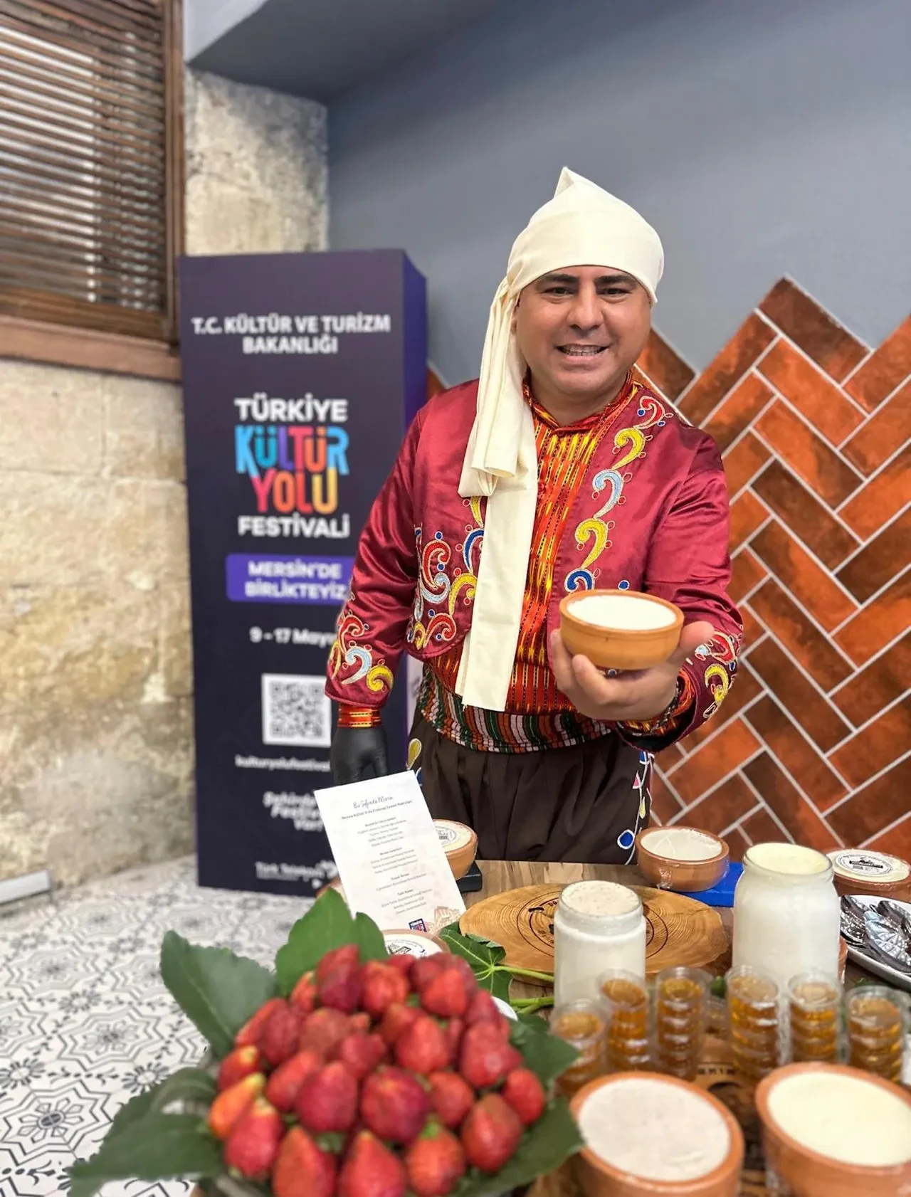 Türkiye Kültür Yolu Festivali Mersin esnafına can suyu oldu! Lezzet noktalarında festival yoğunluğu yaşandı