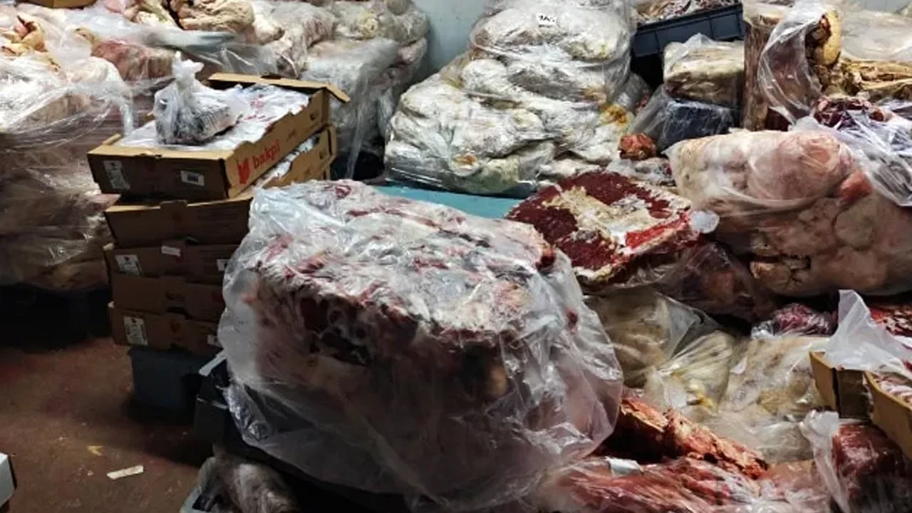 Vatandaşın sağlığıyla oynayacaklardı! 50 milyon TL'lik et imha edildi