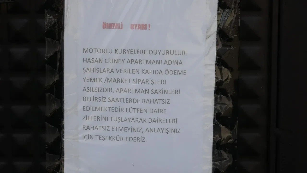 Antalya'da dijital işkence! 4 yıldır aynı saatte kapısına yemek, ambulans ve cenaze aracı yağıyor