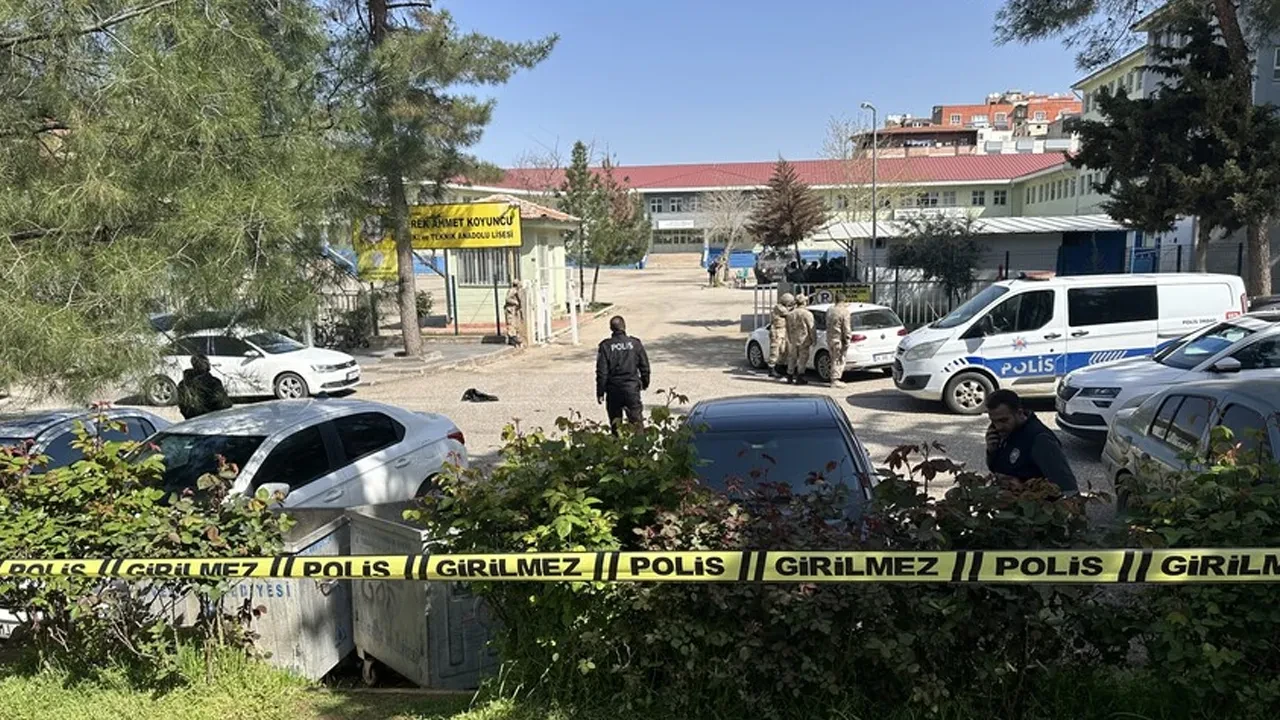 Aydın'da milletvekilinin oğlu silahla okul mu bastı? Sarsıcı iddia CİMER kaydıyla açıklığa kavuştu