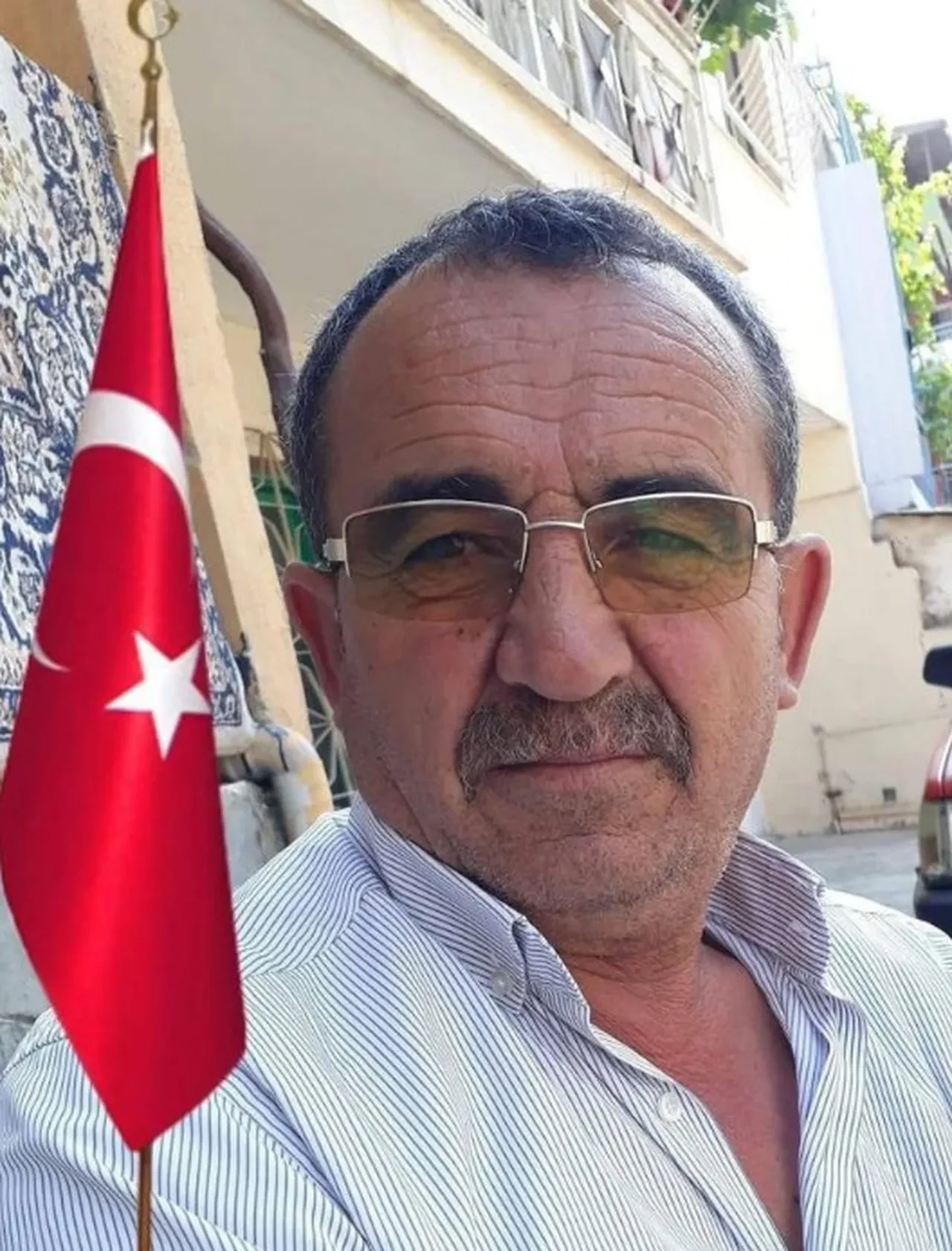 Babası alacak-verecek meselesi yüzünden katledildi! Yaşlı adamın oğlu konuştu: "Suçsuz yere öldürüldü"