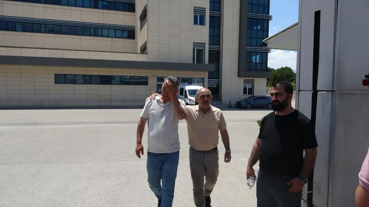Babası alacak-verecek meselesi yüzünden katledildi! Yaşlı adamın oğlu konuştu: "Suçsuz yere öldürüldü"