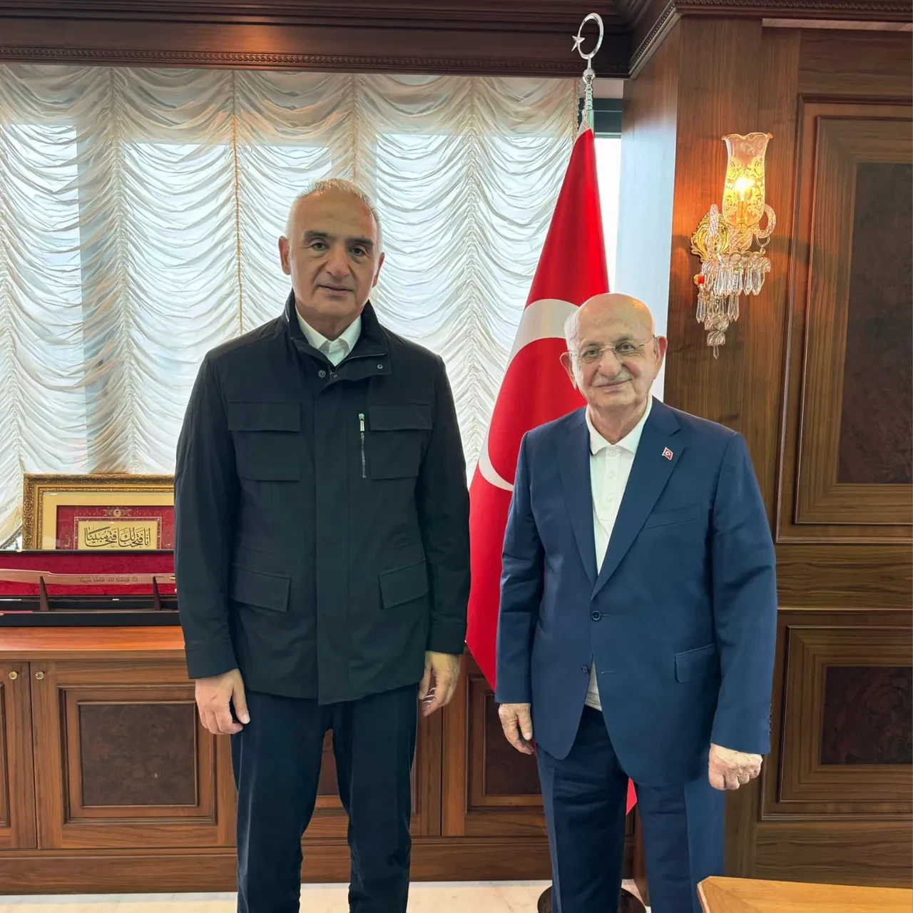 Bakan Ersoy'dan kültür, tarih ve medeniyet üzerine dikkat çeken buluşma